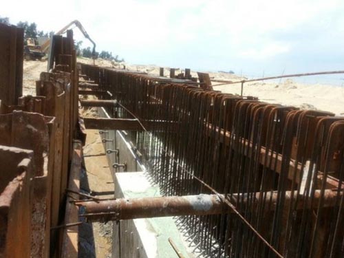 橋梁橋墩拉森樁施工 橋梁橋墩拉森樁施工